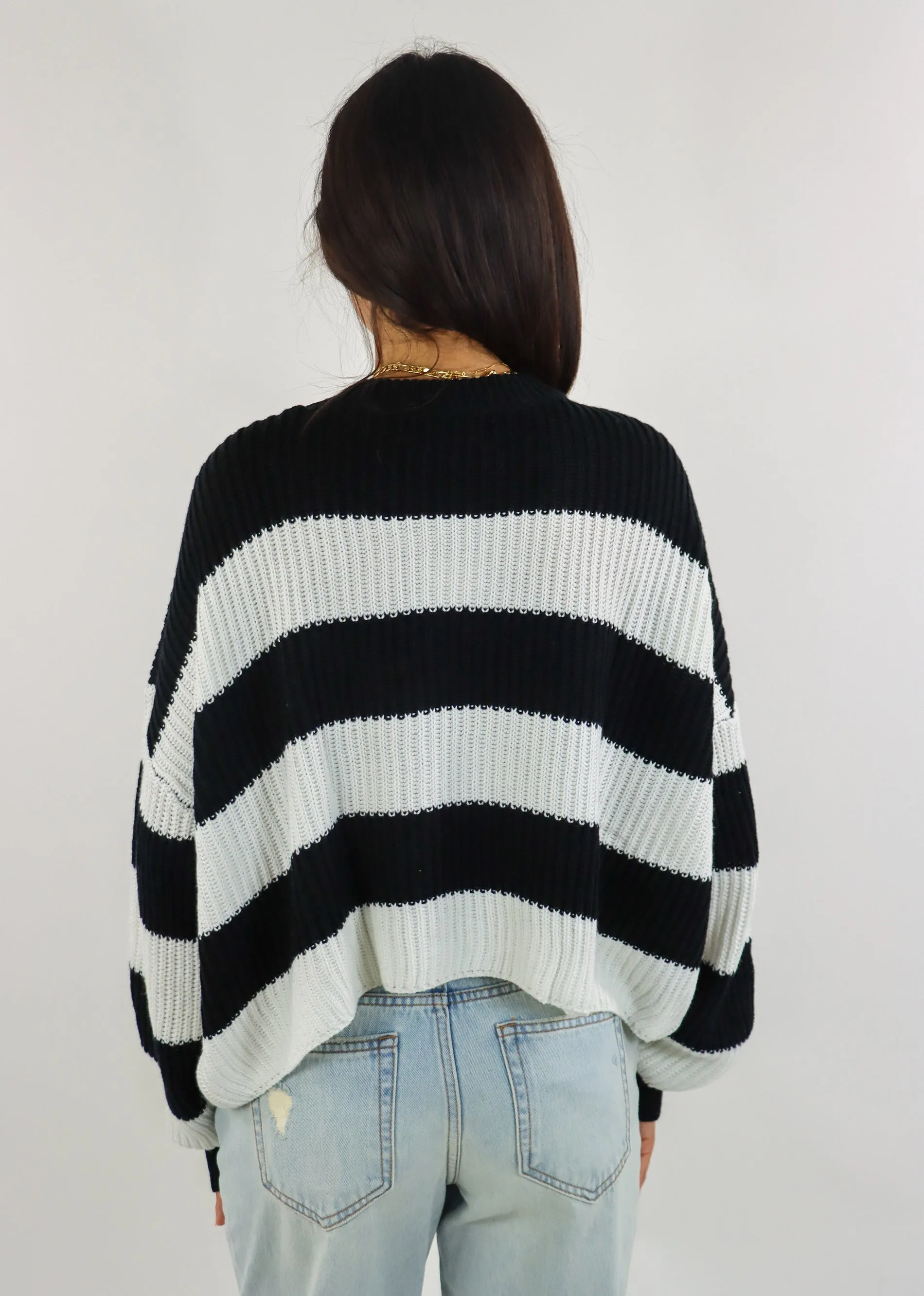 Favorite Sweater ★ Black and White